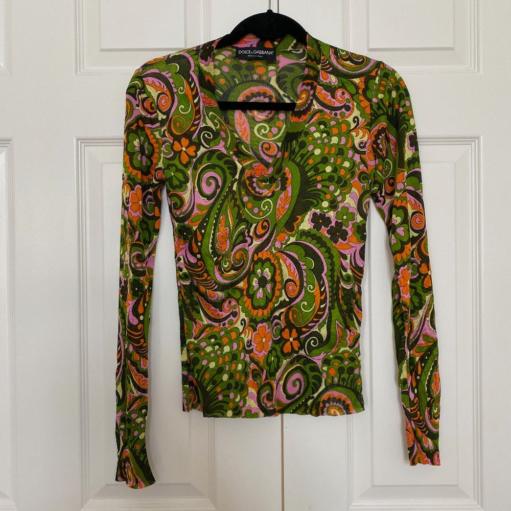 Beautiful Dolce Gabbana top. size 38